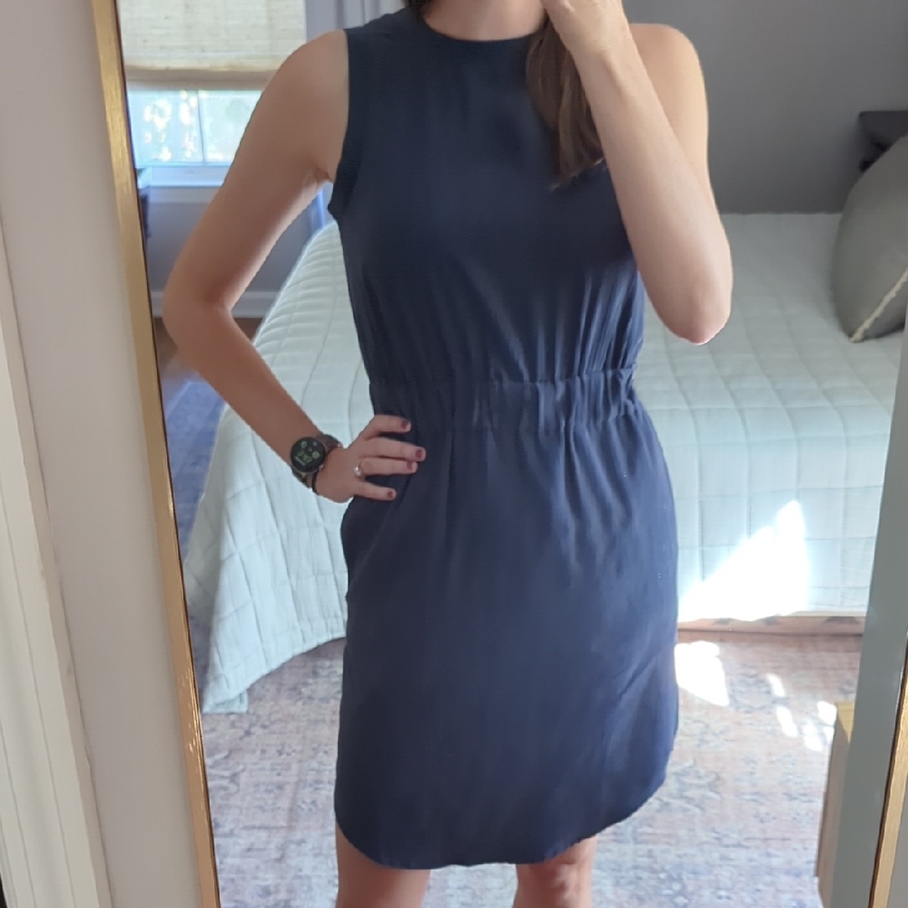 Chic Navy Sleeveless Mini Dress